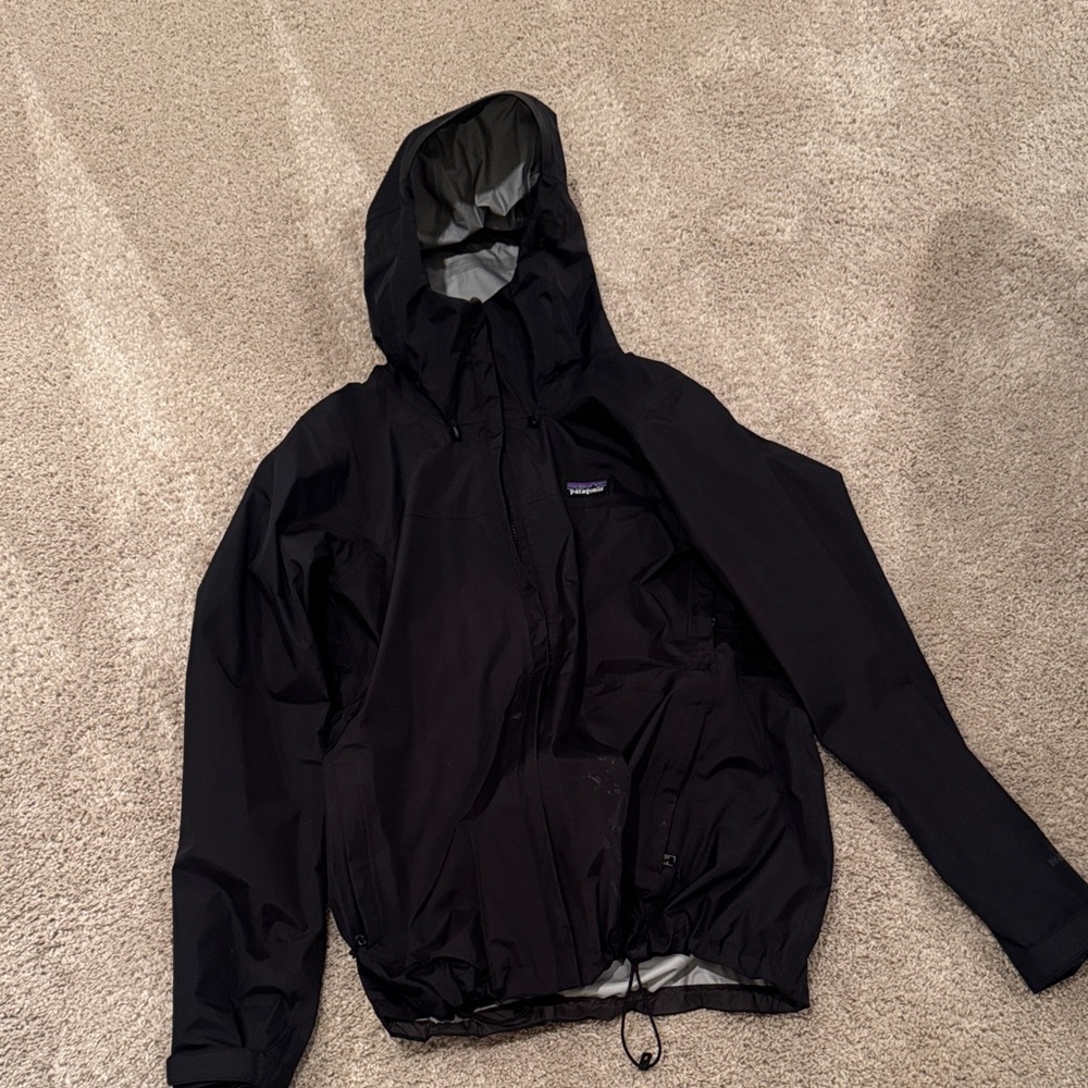 Patagonia Ladies Black Rain Jacket